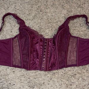 VS corset bra / no wire or padding / deep purple / perfect condition / lace